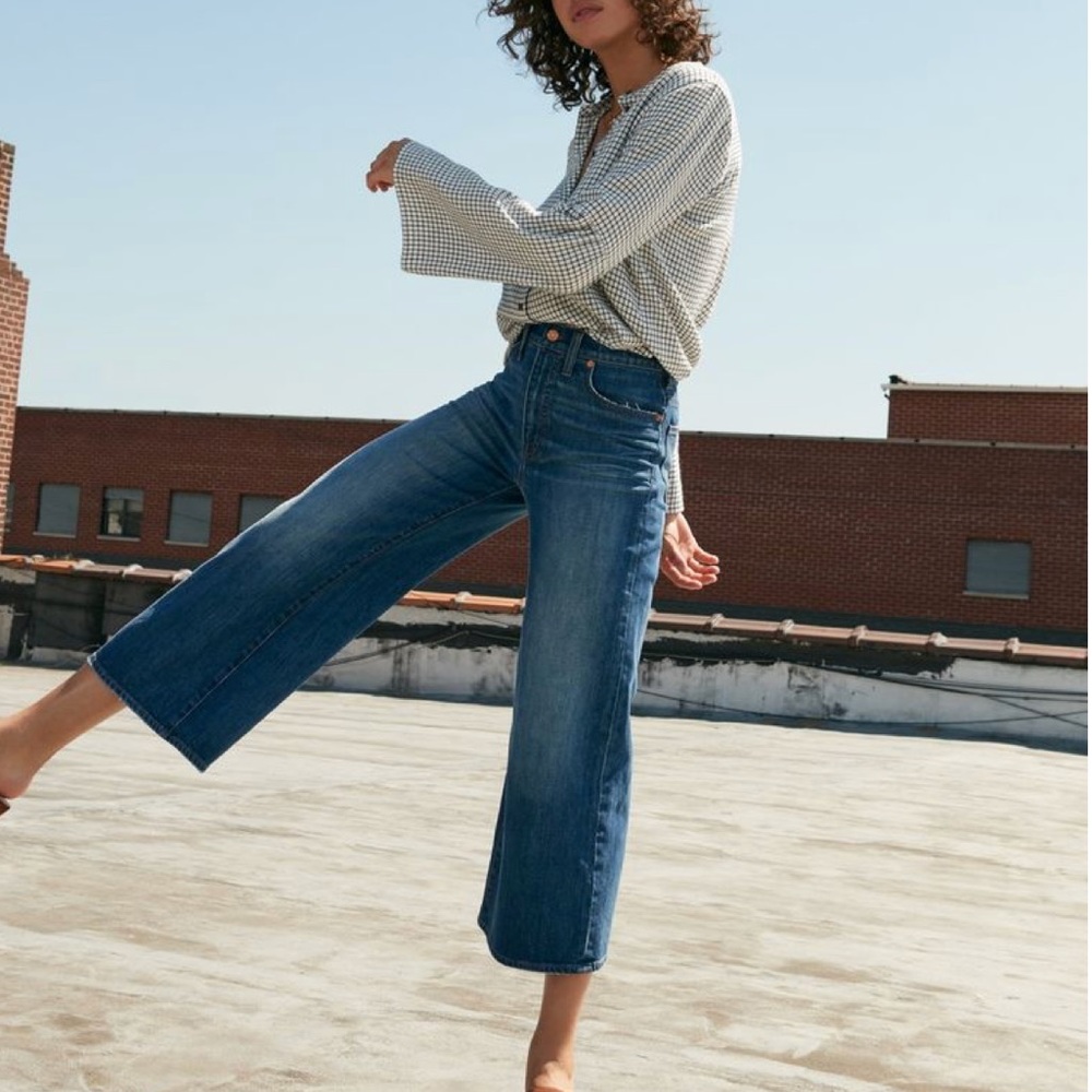 Wide Leg Crop Jeans
